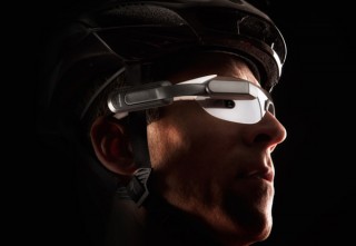 GARMIN、メガネ型ウェアラブル端末「Varia Vision」を発表