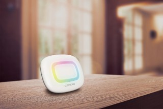 乳児の声から感情を認識できるスマートマイク「Listnr」、Cerevoが発売