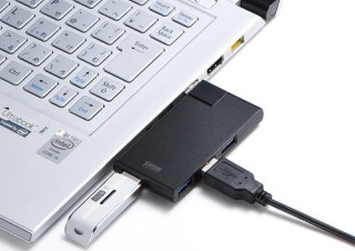 サンワ、他ポートを塞がないUSB3.0ハブを発売