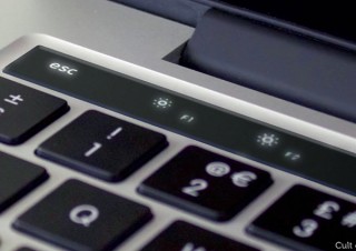 有機ELタッチバー搭載の新型「MacBook Pro」の流出筐体画像とイメージ画像公開