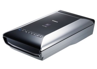 キヤノン、フィルムスキャンに最適なフラットベッドスキャナ「CanoScan 9000F」