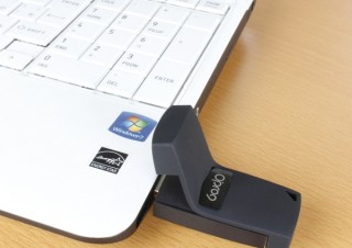 上海問屋、暗号化機能を搭載したLightningカードリーダーを発売