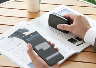 なぞるだけの小型スキャナー「400-SCN036」発売！Bluetoothでスマホとも連携。翻訳機能も