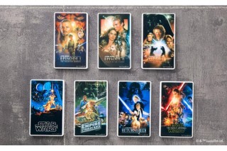 「STAR WARS」エピソード1～7の映画公開時ポスターが描かれたモバイルバッテリー発売