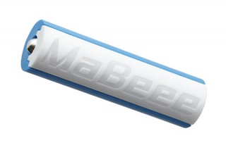 電動玩具などの製品をスマホで遠隔制御できるようになる乾電池型のIoT製品「MaBeee」