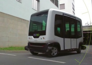 DeNA、無人運転バスでお客を運ぶ交通システムを千葉幕張新都心で運用