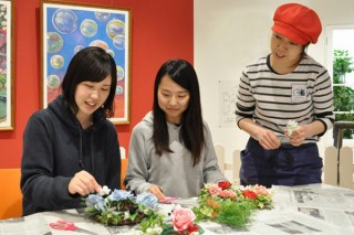 5種類のオリジナルグッズの手作り体験を楽しめる「リサとガスパールのアトリエ」がオープン