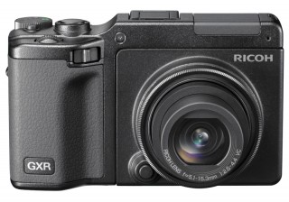 リコー、ユニット交換式カメラとカメラユニットのキット第2弾「GXR+S10 KIT」