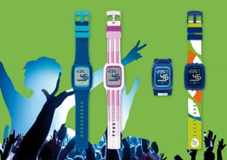 swatch、計測データをスマホと同期できる「swatch Touch Zero Two」を発売
