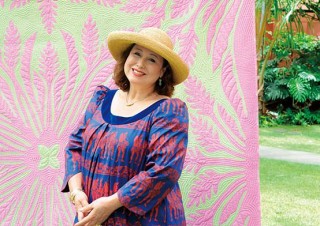 キャシー中島さんの人生を約100点のキルト作品とともに辿る「愛を綴るキルト展」