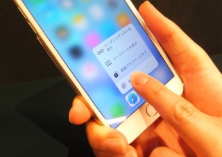 デジタルは市場を食うか? 人気の定額マンガ課金サービスの未来を占う