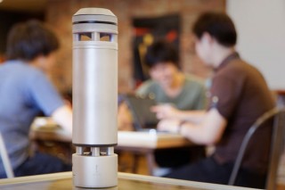 ニッポン放送など、Bluetoothスピーカーとしても使えるワイドFM対応ラジオ「H!nt」を発売