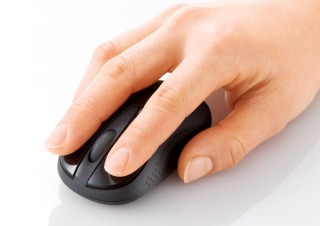 サンワ、すっぽり手に収まりやすい小型のワイヤレスマウス「MA-IRW22*Nシリーズ」を発売