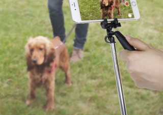 上海問屋、スマホの動画撮影で手ブレを抑制可能なスタビライザーを発売