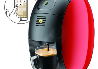 ネスレ、BluetoothでつながるIoTコーヒーマシンを発売