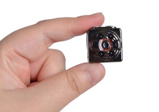 サンコー、指でつまめるほど小さい赤外線ライト付きカメラを発売
