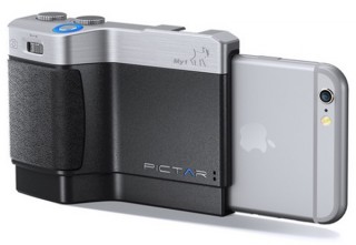 iPhoneを差し込むだけで本格的カメラ操作を可能にするグリップ「PICTAR」