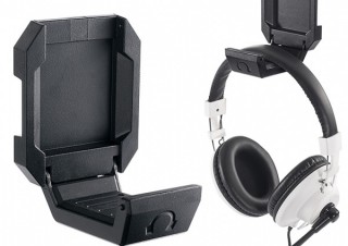 サンワ、マグネットで取り付けられるヘッドホンホルダーを発売
