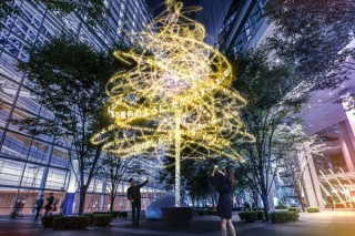 「君の名は。」とAR作品のコラボによるツリーなどが丸の内エリアのイルミネーションイベントに登場