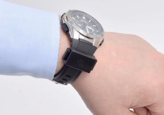 サンコー、腕時計バンドに装着してiPhoneの着信を知らせるデバイス「ウォッチブル」を発売