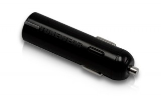 車内で充電できるUSBスマートモバイルカーチャージャ