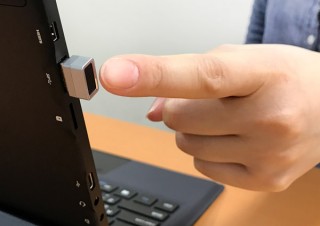 上海問屋、指タッチでログインできるWindows Hello対応のUSB指紋認証リーダーを発売