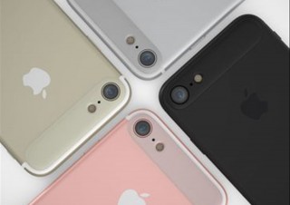 「iPhone裸派」に最小限の保護を、カメラ付近に貼るだけのミニマルバンパー発売