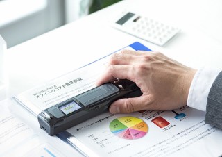 サンワ、ハンディ・シートフィードの1台2役で使えるスキャナーを発売