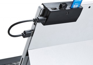 サンワサプライ、クランプ式でタブレットに固定して使う2種のUSBハブを発売
