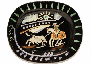 ピカソがデザインした陶器作品を鑑賞できる展覧会「Picasso Ceramics 不変の色彩を求めて」