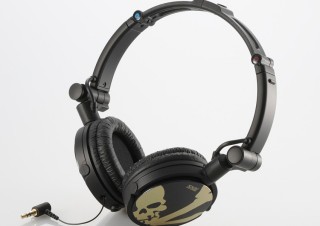 折りたたみ機構にこだわったオーバーヘッドホン