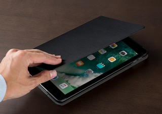 サンワサプライ、2017年春モデルの9.7インチiPad Proに対応した手帳型ケースを発売
