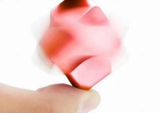 ハンドスピナーを立体化するとこうなる！分解と組み合わせ自由な「Cube」