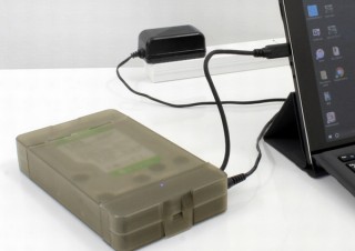 上海問屋、余ったHDDを簡単に外付けにできる「SATAハードディスクケース」発売