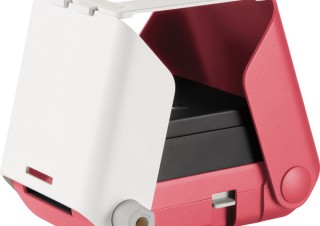 タカラトミー、折り畳んで持ち運べるスマホ用簡易プリンター「Printoss」を発売