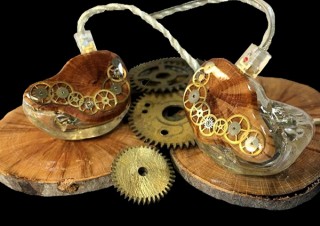 Ears4U、オーダーメイド可能なイヤモニ「LIVE2.4」「LIVE2.3」を発売