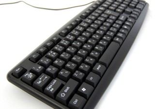 シリコンを装着したサイレントキーボード