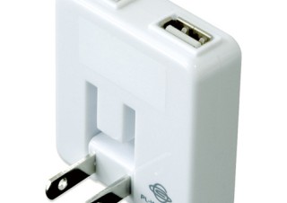 可倒式プラグタイプの2ポート充電器