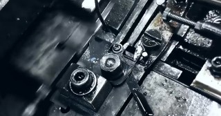 GIFMAGAZINEが、工場の機械動作をひたすらループ再生するGIFアニメ専用チャンネルを開設