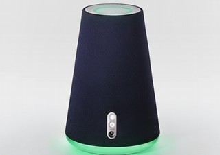 LINEのスマートスピーカー「Clova WAVE」、全国362店舗の実店舗での販売を開始