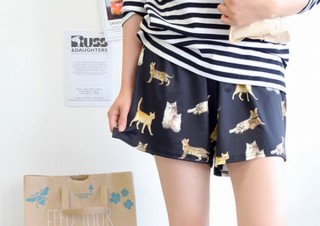 ヴィレヴァン、猫パンツやにゃんこ靴下などが入った「ねこ福袋」発売開始