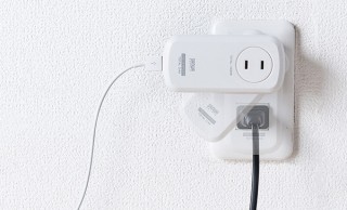 サンワサプライ、くるっと回って周りとぶつからない、USB＆ACタップ「700-TAP031」発売