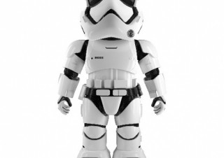 DMM.com、「スター・ウォーズ」ファースト・オーダー ストームトルーパーのロボットの受注を開始