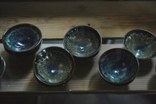 和紙や器など九州の豊かな手仕事を紹介する無印良品の企画展「南のもの」