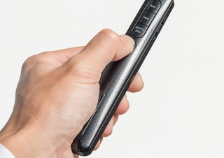 サンワサプライ、プレゼンソフトを操作できるワイヤレスレーザーポインターを発売