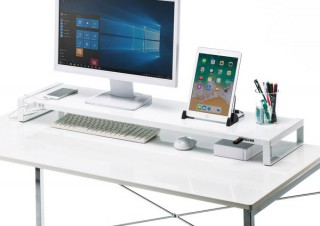 サンワ、電源タップやUSBハブの機能を備えた机上ラック計3シリーズを発売