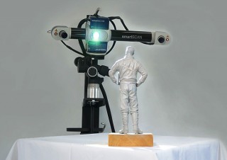 アナログ造形物を3Dデータにしてくれる！ フィギュア造形師待望の変換サービス「デジナル」がスタート