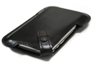 イタリアンレザーを使用したiPhone 3GS/3G用ケース