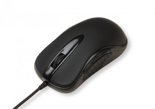 ゲームに最適な機能を備えた光学式マウス