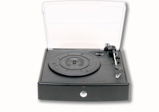 レコード音源を手軽にデジタル化できるレコードプレーヤー